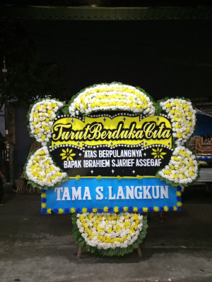 Papan Bunga Duka di Itlay Hisage