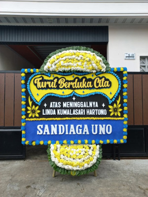 Papan Bunga Duka di Itlay Hisage